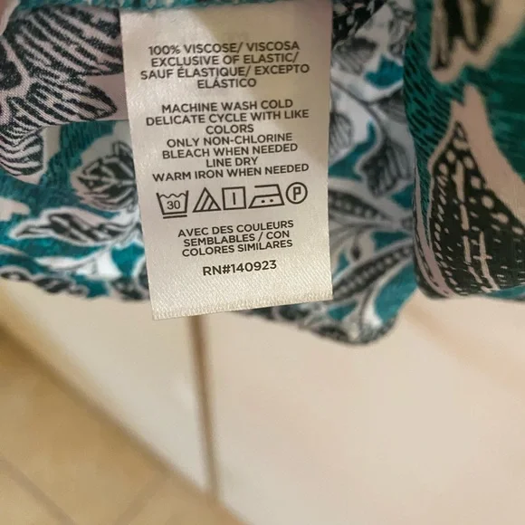 LOFT Teal and Black Floral Mini Dress - Picture 4 of 6